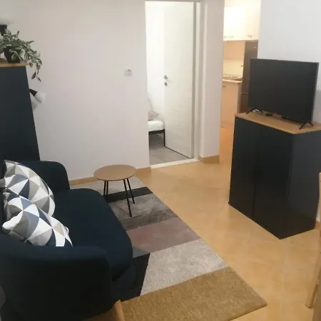 Kn House With Two Near Sea Rogoznica (Sibenik-Knin)