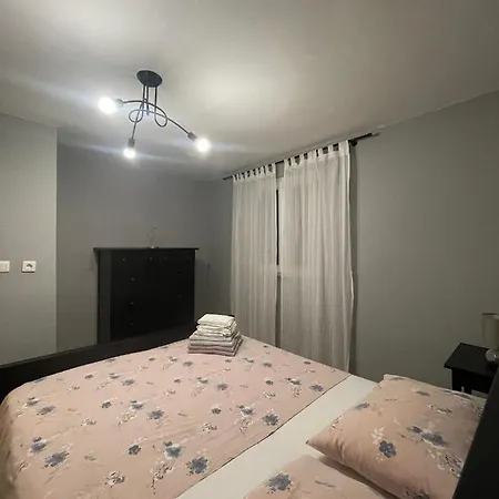 Kn House With Two Near Sea