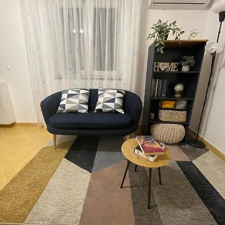 Kn House With Two Near Sea Dom wakacyjny Rogoznica (Sibenik-Knin)
