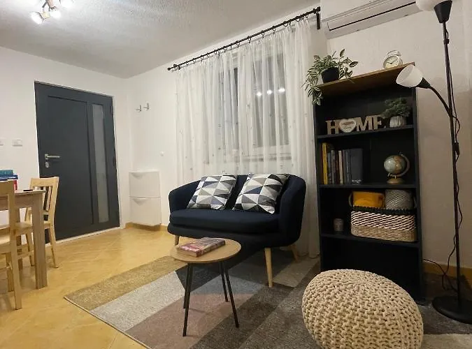 Kn House With Two Near Sea Vikendica